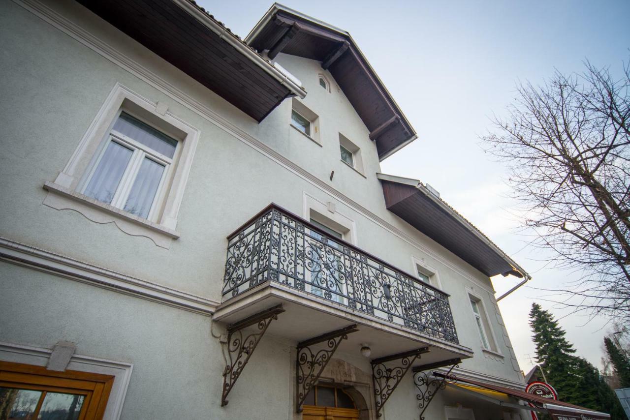 Apartments Miki'S Блед Екстер'єр фото